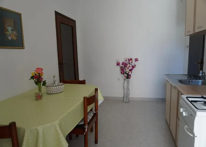 6985b Pula